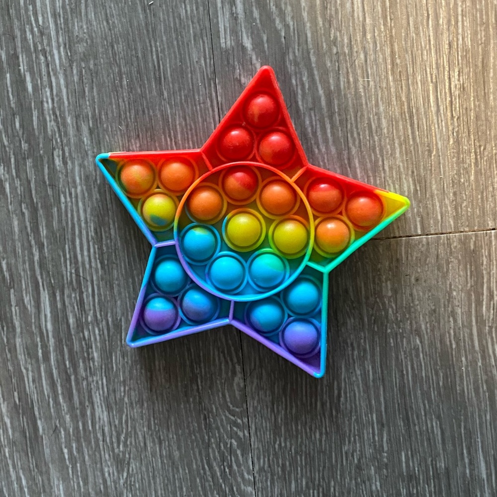 Pop Fidgets - Picture 4 of 8